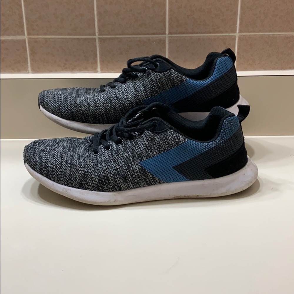 Steve Madden Sneakers